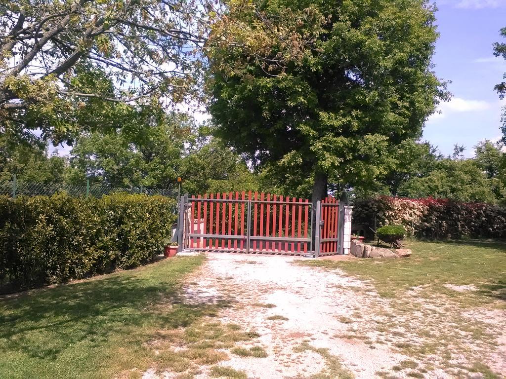 Al Bosco Delle Api Hotel Gallicchio Exterior foto